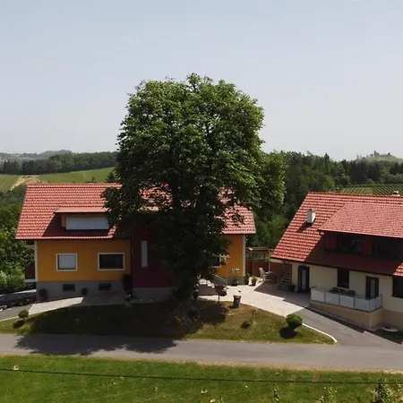 Kumpitsch Am Poharnigberg - Eorykogel Leutschach